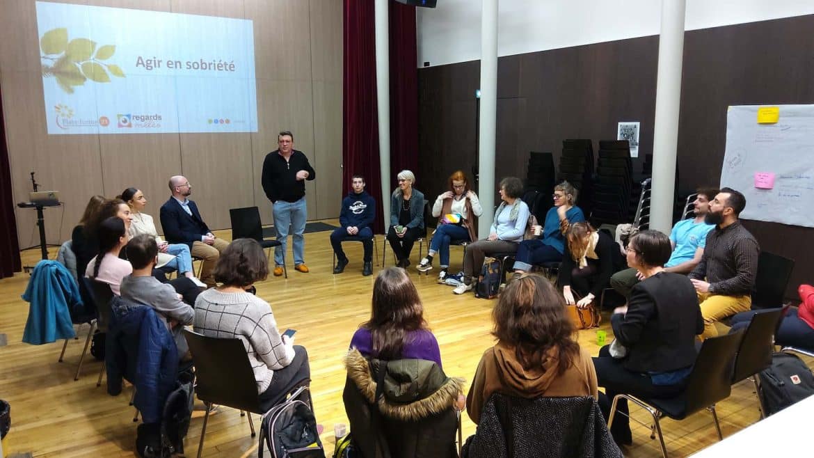 2e atelier du parcours "Cap sur la sobriété", à l'Ecole des Arts de Riom (63).